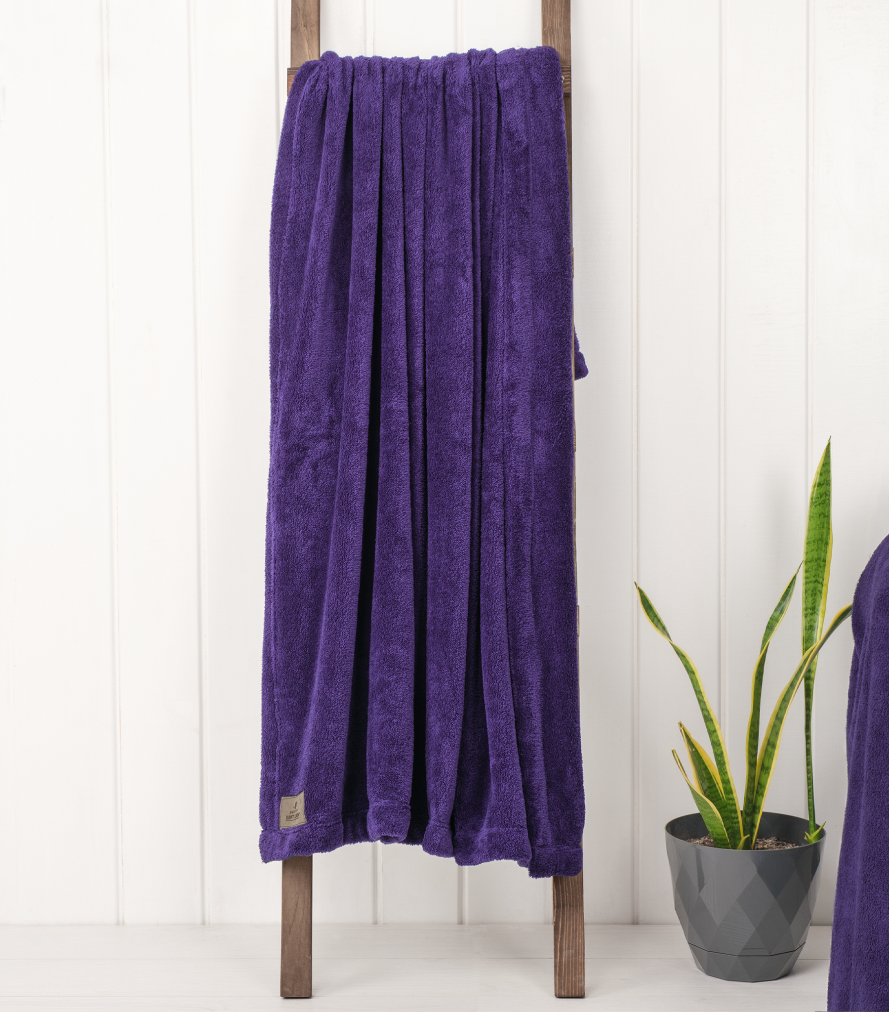 American-softlinen - Bedding Fleece Blanket - Throw Size 50x60 inches - Purple - 2
