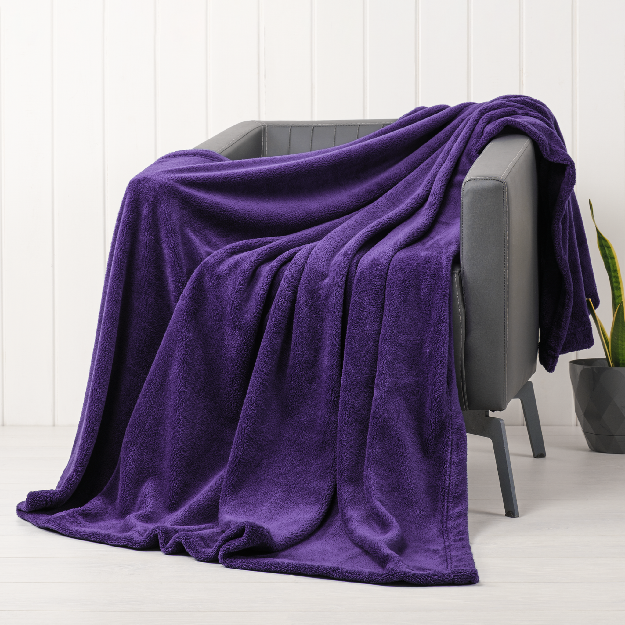 American-softlinen - Bedding Fleece Blanket - Twin Size 60x80 inches - Purple - 1