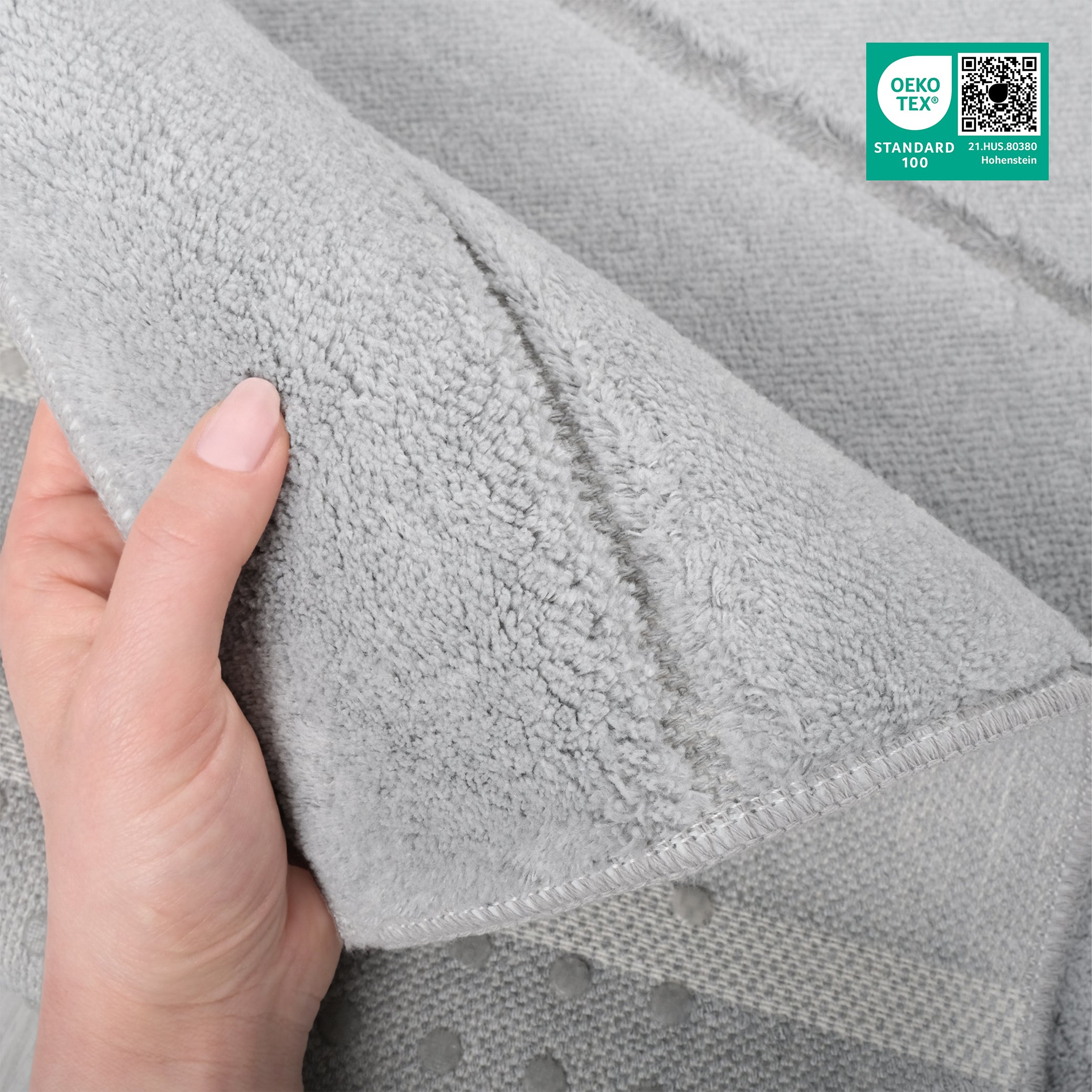 American-softlinen Katiy Bath Rug – 21x34 Inches Non-Slip Premium Cotton Comfort - Bath Mats for Bathroom