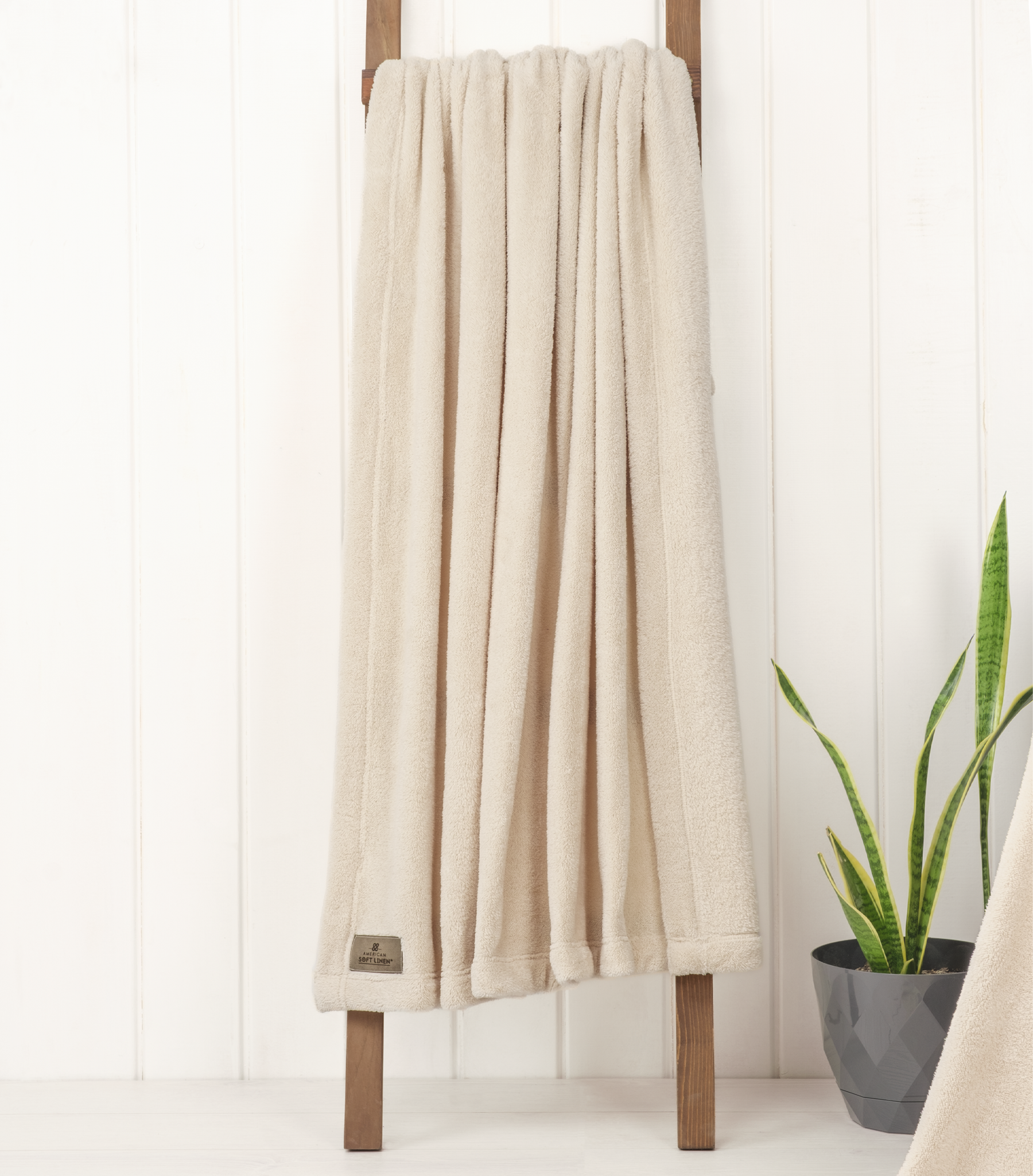 American-softlinen - Bedding Fleece Blanket - Throw Size 50x60 inches - Sand-Taupe - 2