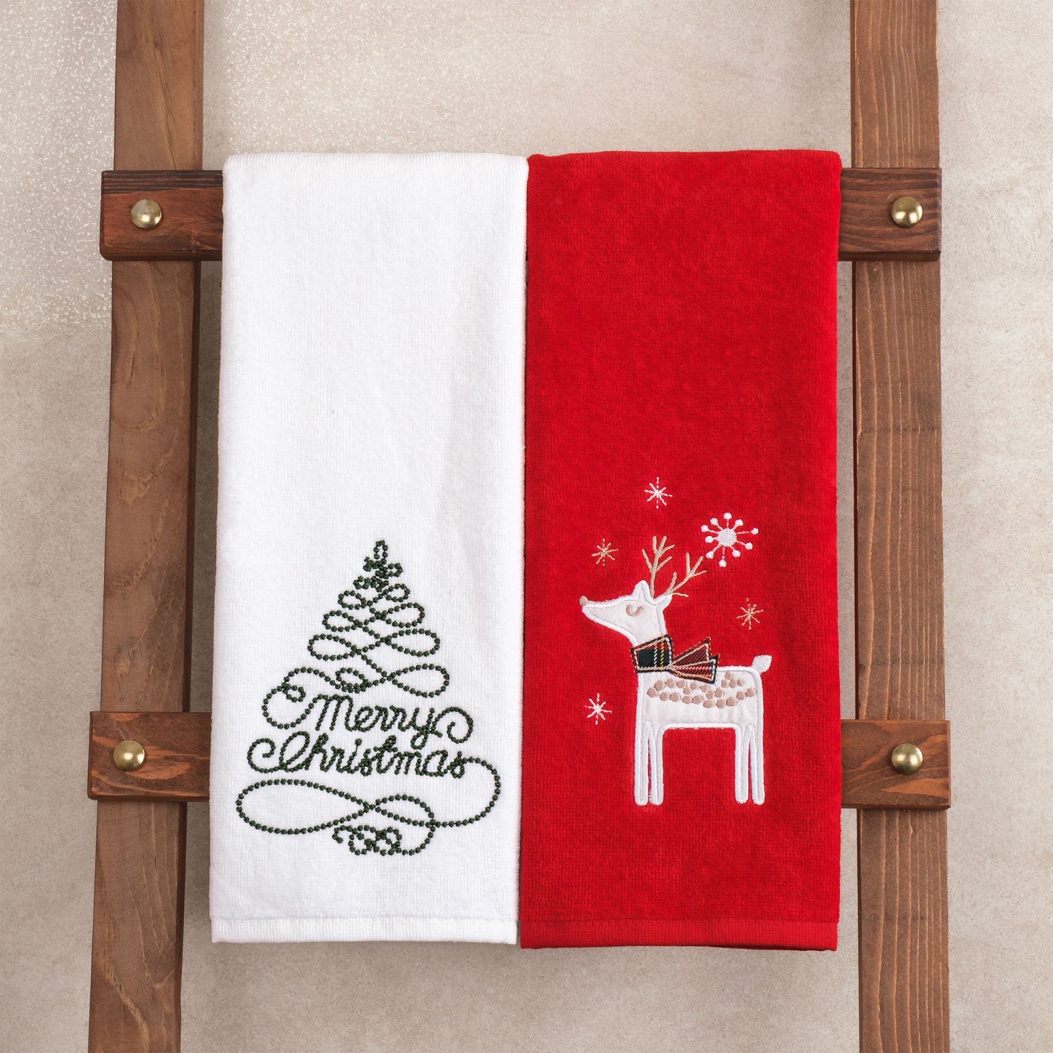 American-softlinen - Christmas Towels 2  Packed Embroidered Towels for Decor Xmas - 60 Set Case Pack - Merry Tree-Deery - 6